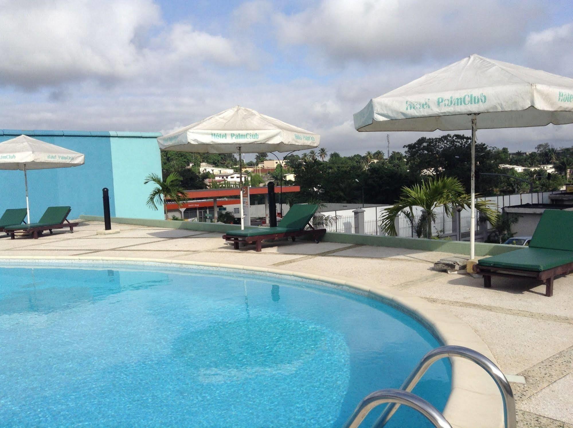 Palm Club Hotel Abidjan Exterior photo